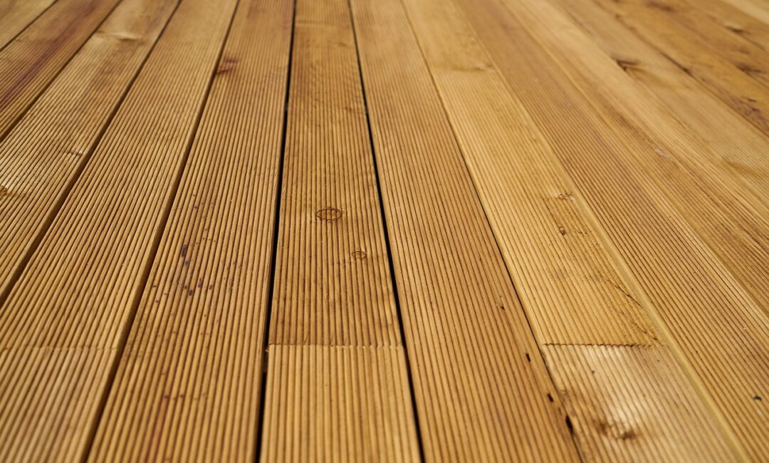 Comment_protéger_et_magnifier_votre_parquet_avec_du_vernis_?