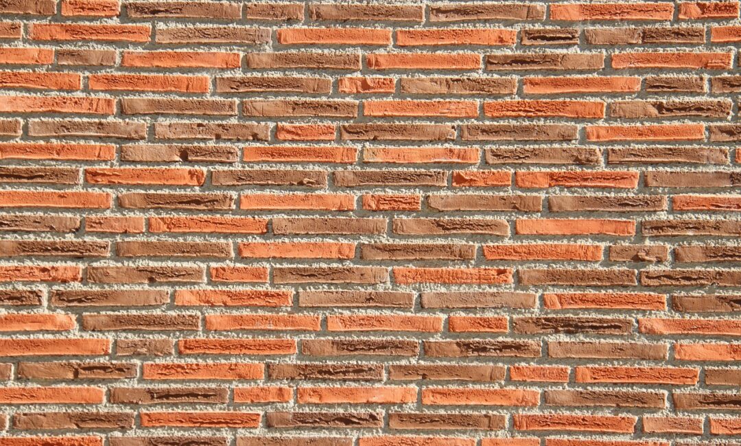 Mur_en_brique_:_un_choix_esthétique_et_durable_pour_votre_maison